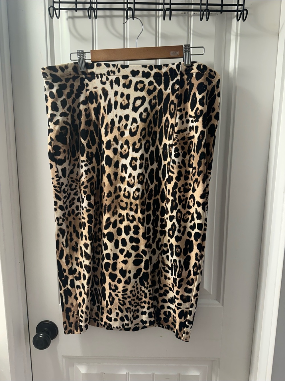 Lane Bryant Leopard Print Midi Pencil Skirt - Tan & Black size 16
